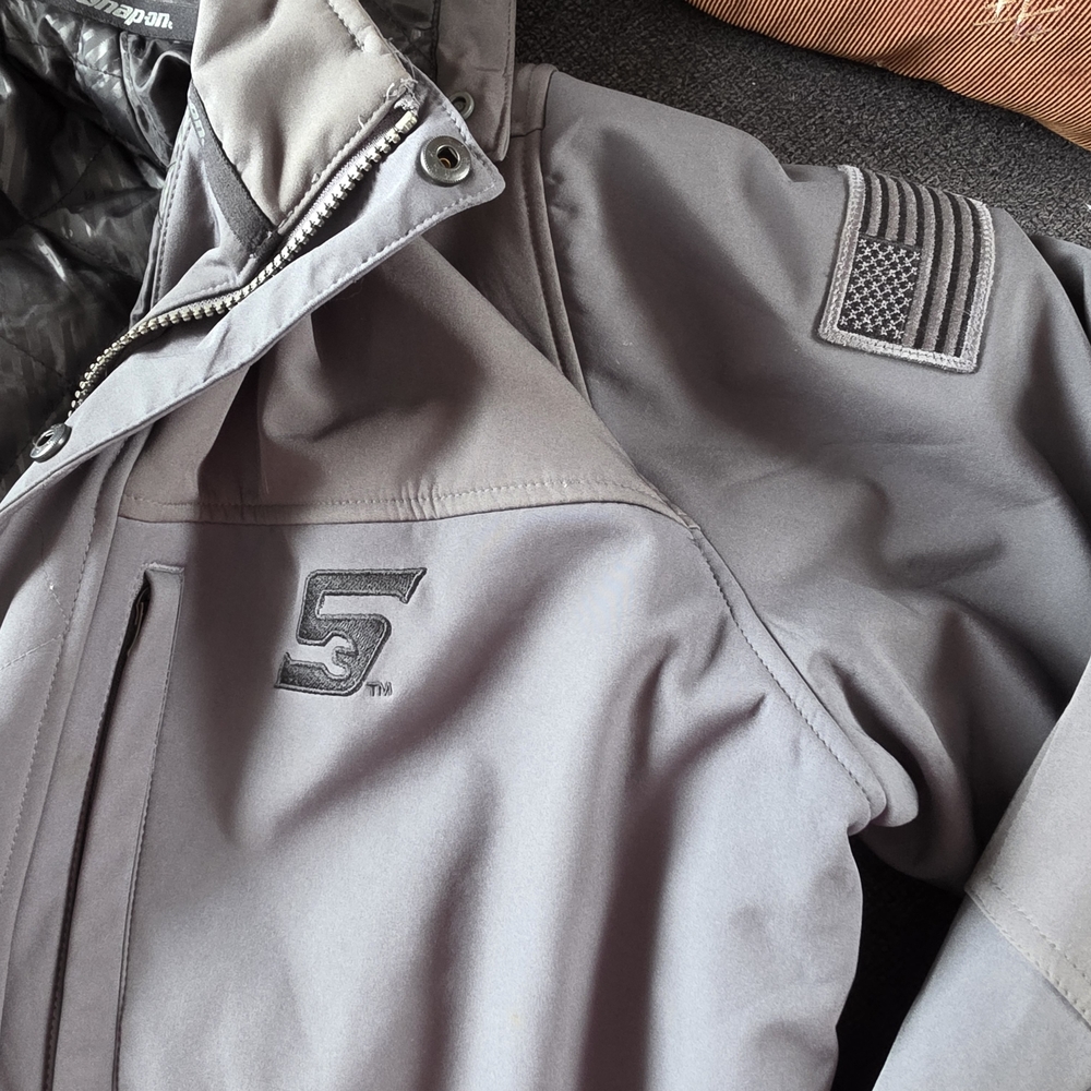 Men's Gray Softshell Snap-On Jacket - image 4